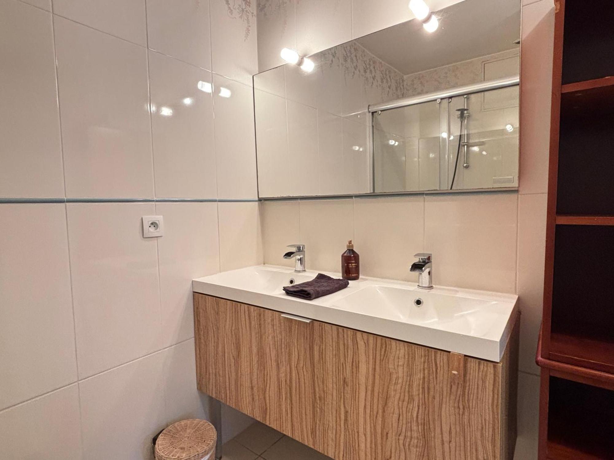 Les Douves Duplex 5 Personnes Lumineux Avec Jardin Et Terrasse Amenagee , Vue Sur Chateau A 5Mn De La Mer, Proche Omaha Beach Et Bayeux Commes エクステリア 写真